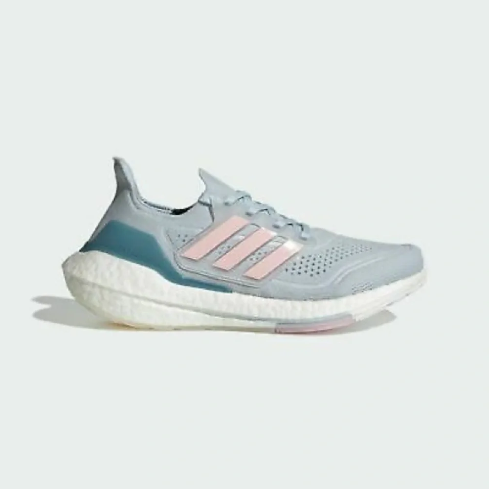 Adidas Ultraboost 21 Women's Training Shoes in Blue and Pink | 8.5 - Picture 1 of 13